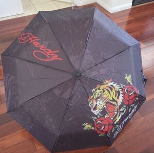 Ed Hardy Black Umbrella with Roses & Tiger Combo